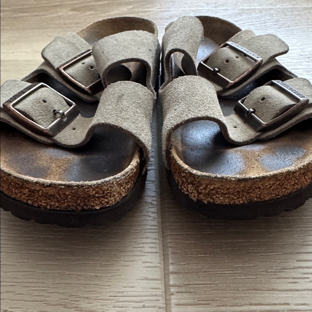 Birkenstock - Arizona Soft Footbed Sandal in Taupe - Picture 11 of 14
